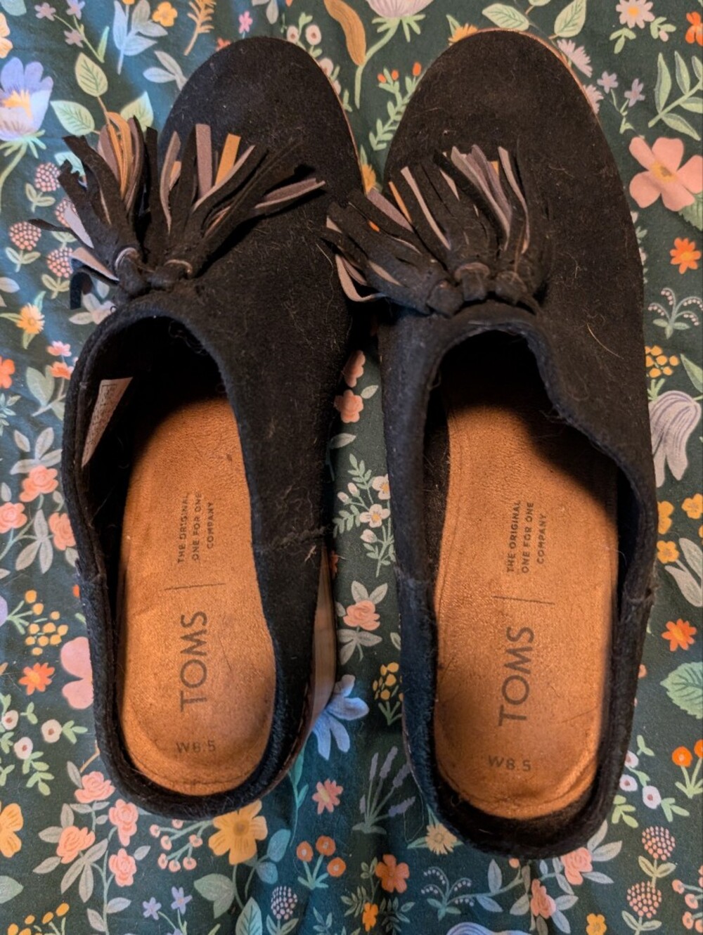 TOMS Women’s Black Suede Fringe Slip-On Booties